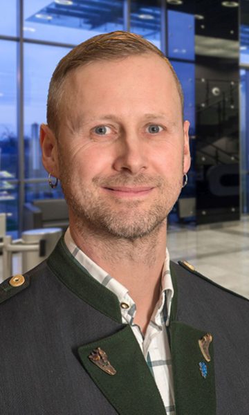 Joerg_Knoebelreiter